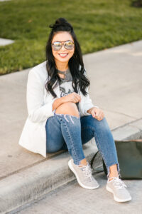 top-knot-weekend-outfit-inspiration