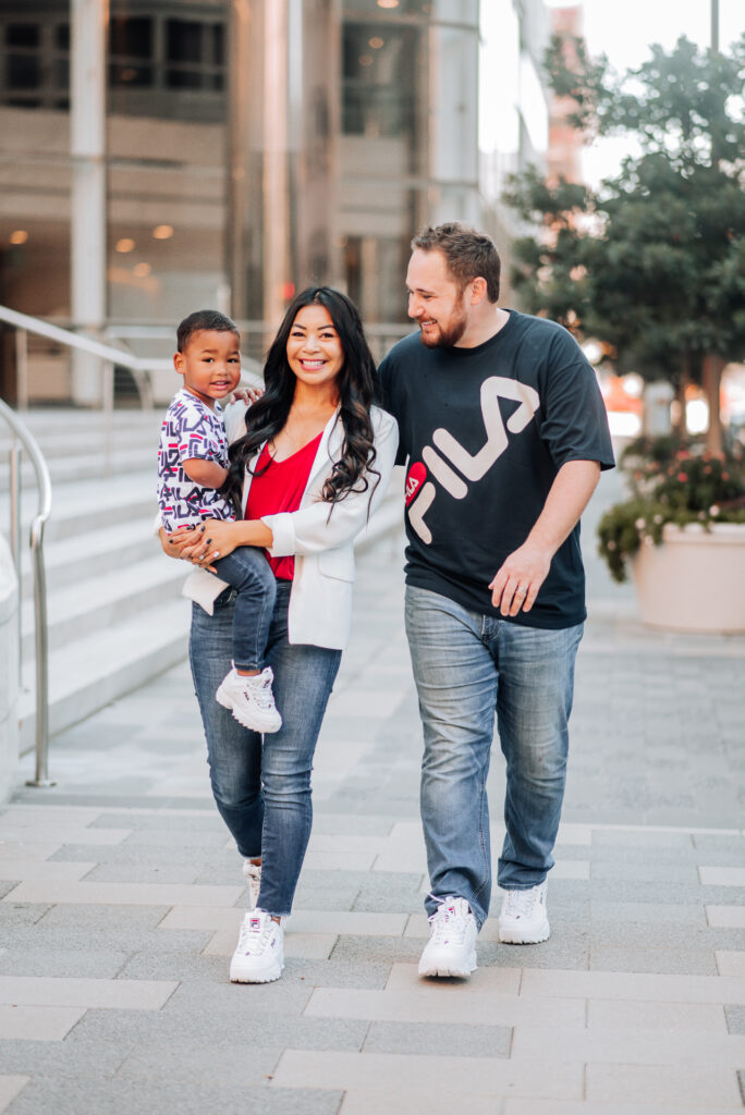 casual-family-photo-outfits