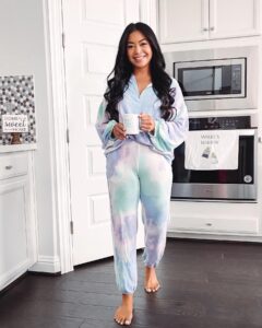tie-dye-outfits