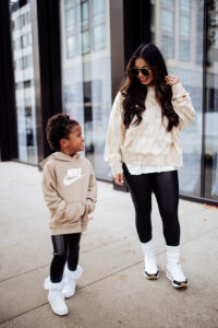mommy and daughter matching outfits