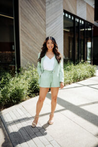 how to style a linen blazer