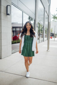 athleisure outfits for women