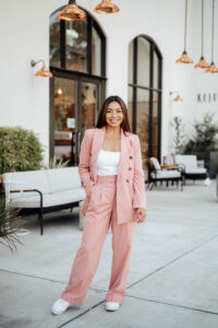 chic office outfits