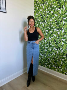 how to style a denim skirt